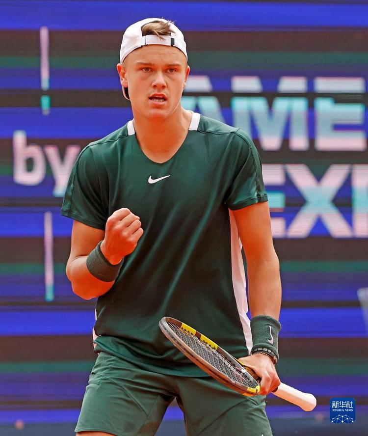 先吃控制再 先吃控制再